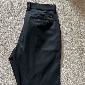 Nike dry fit golf shorts size 34